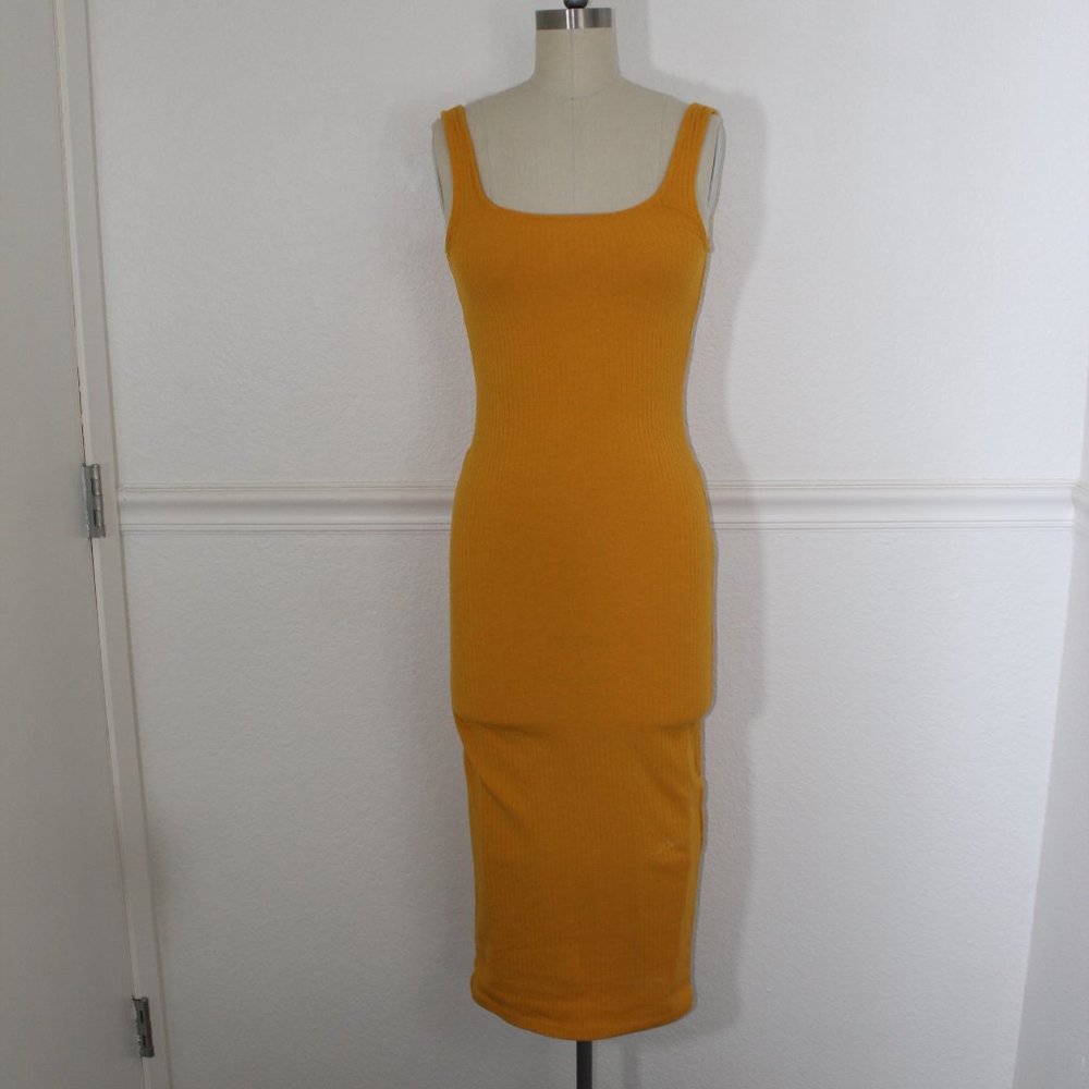 FOREVER 21 MARIGOLD MIDI BODYCON WITH SCOOP NECK SIZE SMALL